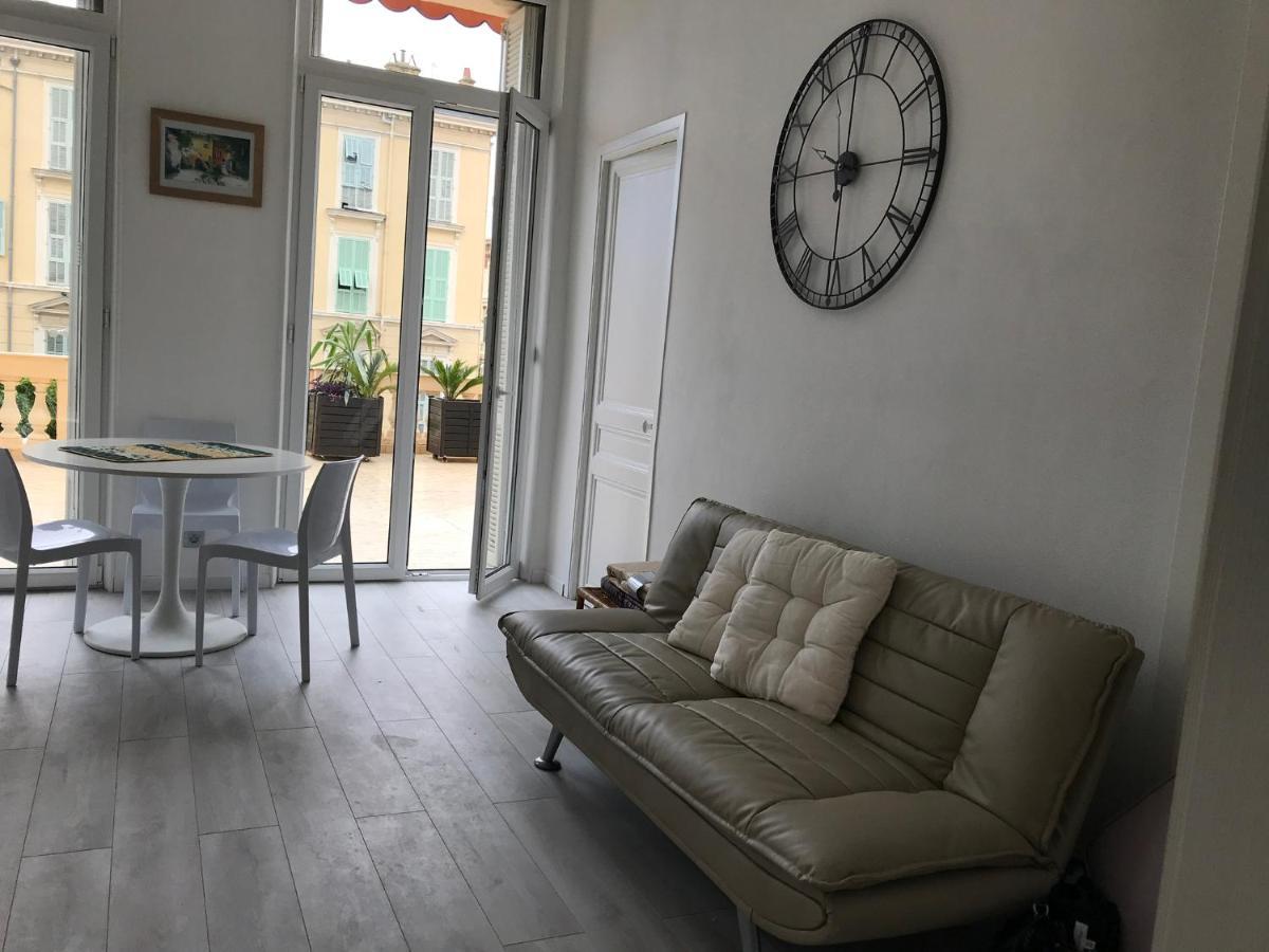 Appartement Terrasse Dans Palace Centre Ville マントン エクステリア 写真
