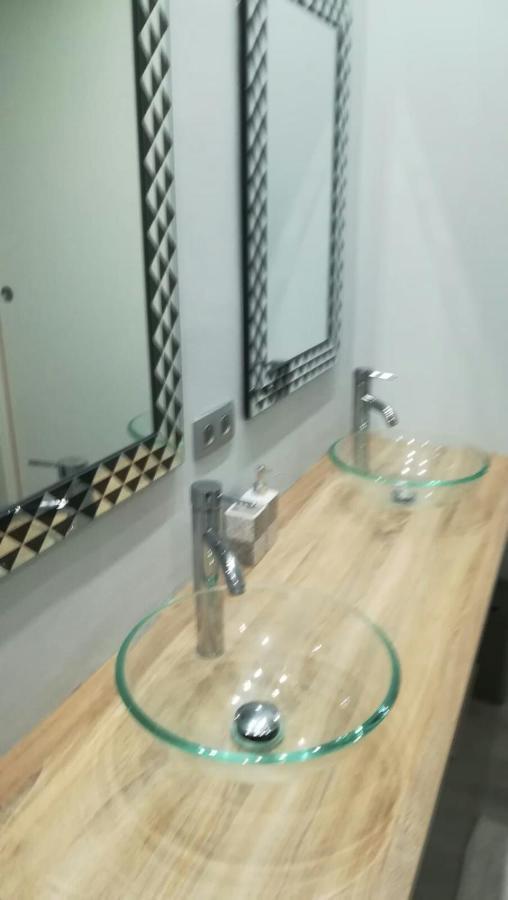 Appartement Terrasse Dans Palace Centre Ville マントン エクステリア 写真