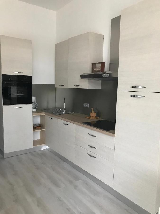 Appartement Terrasse Dans Palace Centre Ville マントン エクステリア 写真