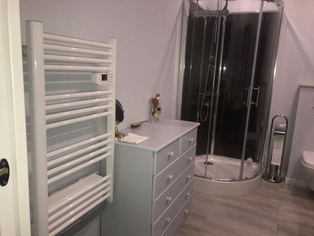 Appartement Terrasse Dans Palace Centre Ville マントン エクステリア 写真